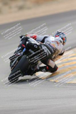 media/Dec-17-2022-SoCal Trackdays (Sat) [[224abd9271]]/Turn 10 Backside (120pm)/